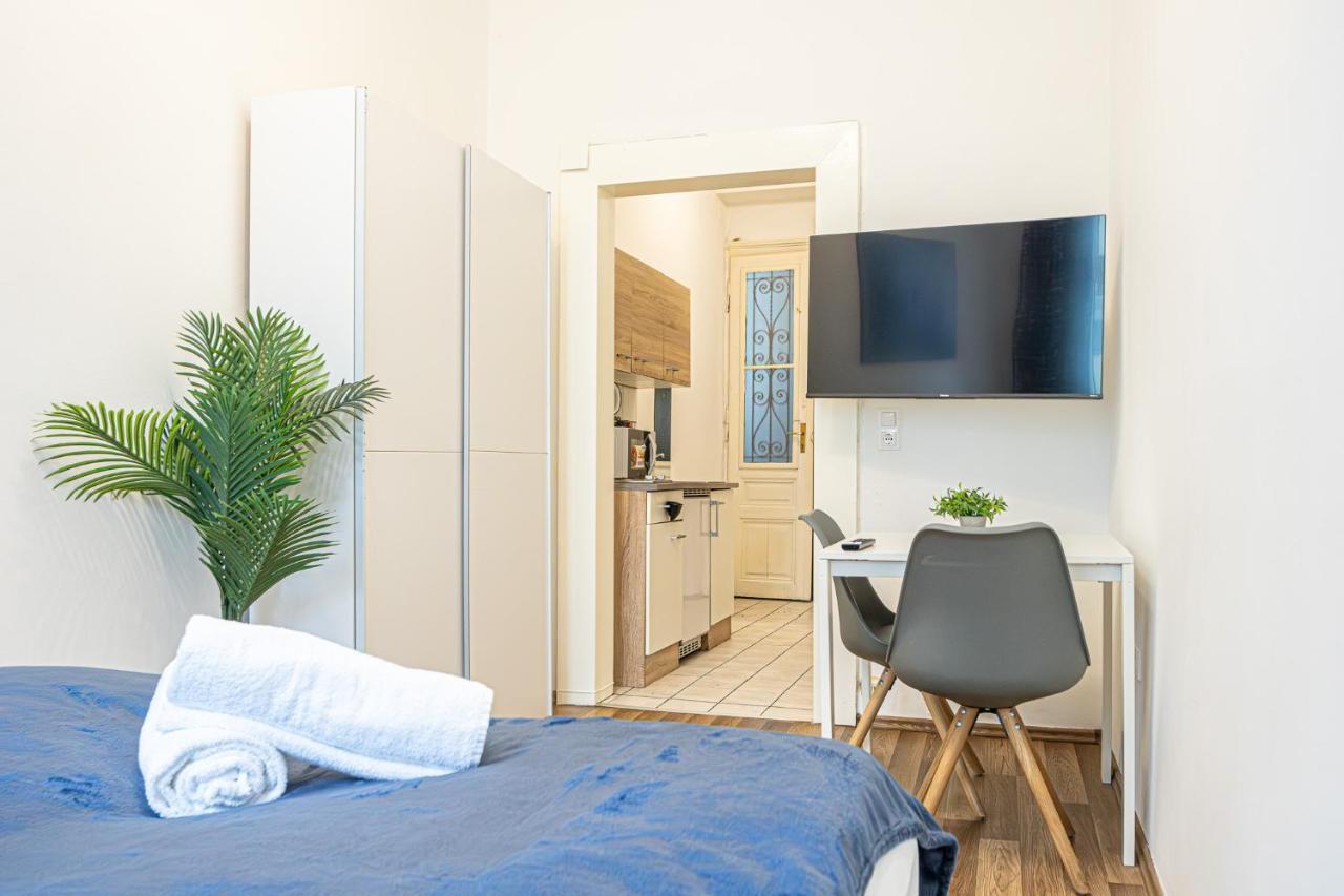 Modern Comforts: Chic Studio Apt Centrally Located Vienne Extérieur photo